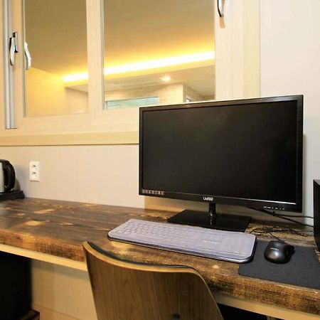 Jade Hotel อุลซาน ภายนอก รูปภาพ