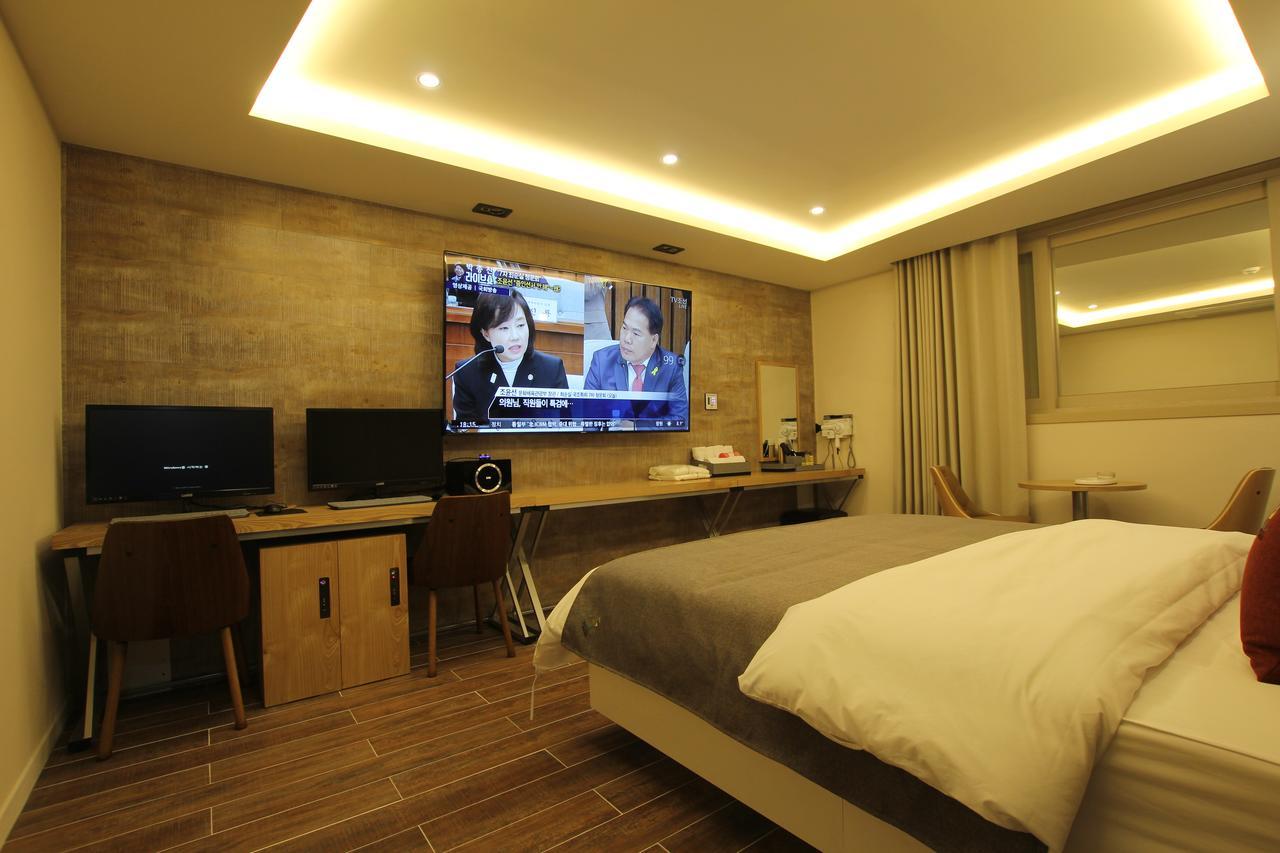 Jade Hotel อุลซาน ภายนอก รูปภาพ