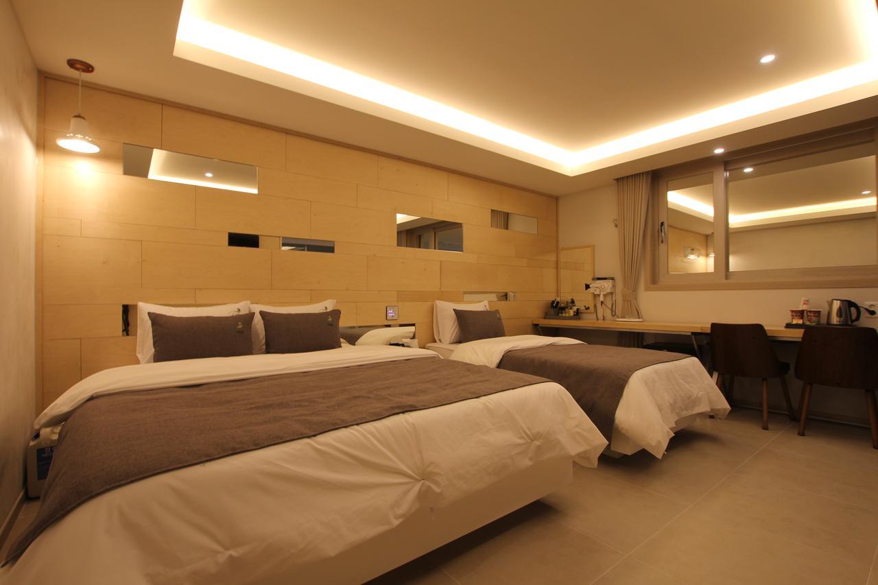 Jade Hotel อุลซาน ภายนอก รูปภาพ